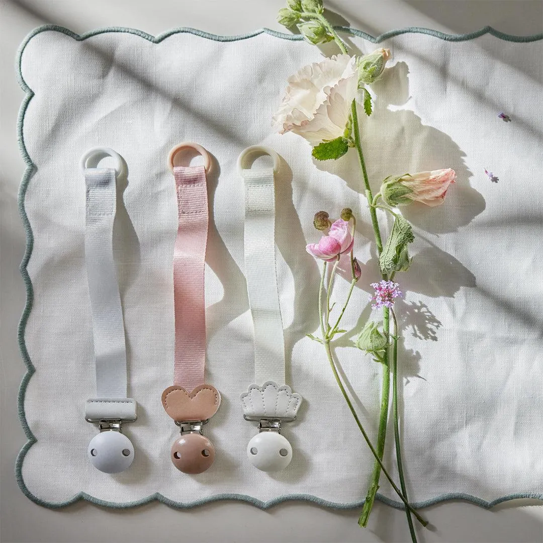 Elodie Details Pacifier Clip - Vanilla White - Wood