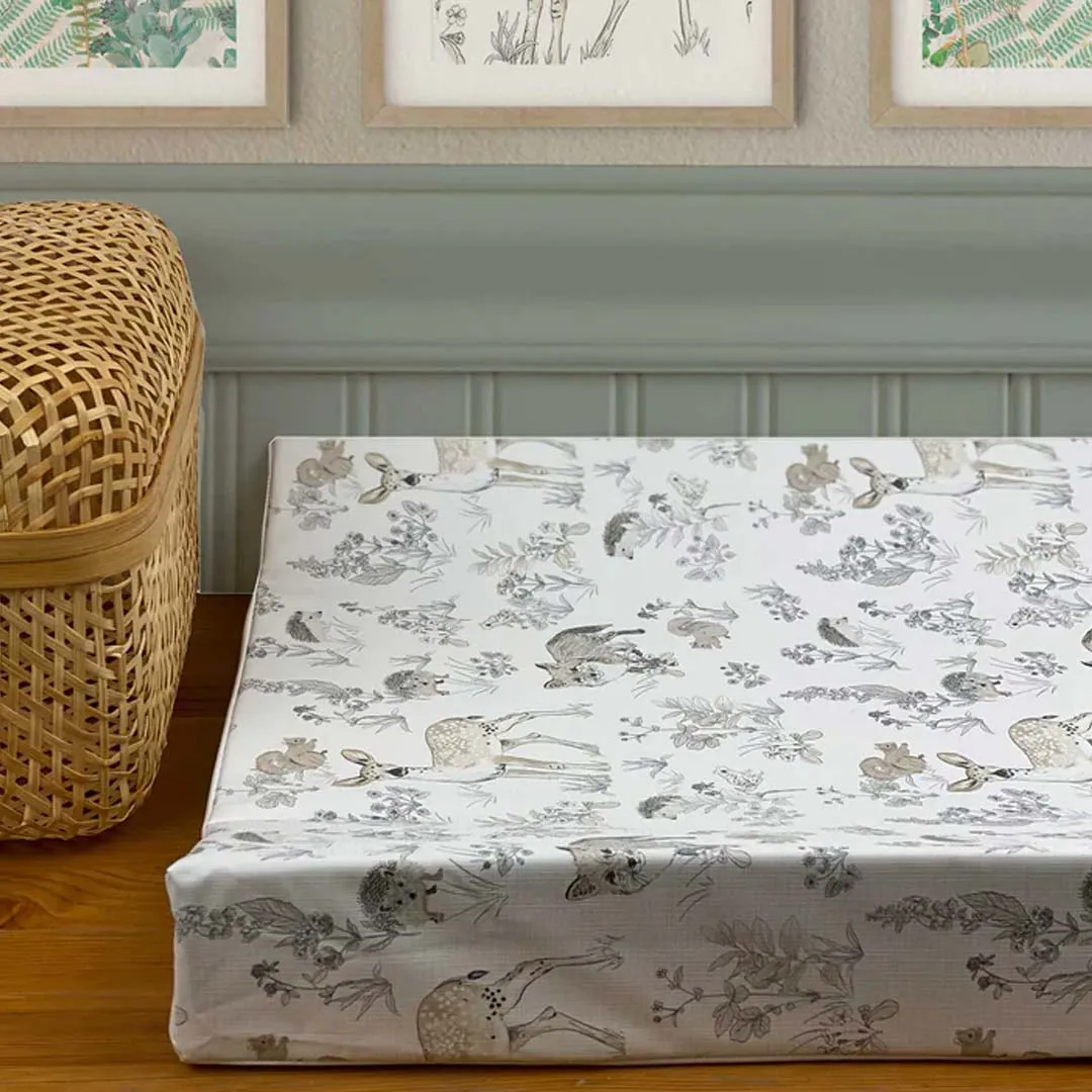 Mama Shack Anti Roll Changing Mat - Woodland