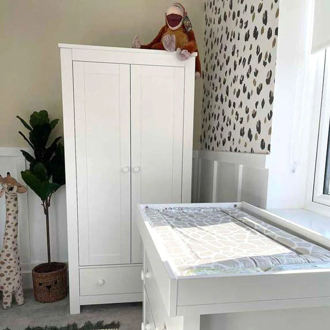 Mama Shack Changing Mat - Giraffe Print